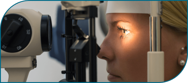 eye exam at toronto optometrist